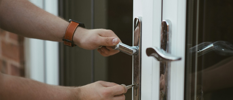 24 hour key locksmith Barstow